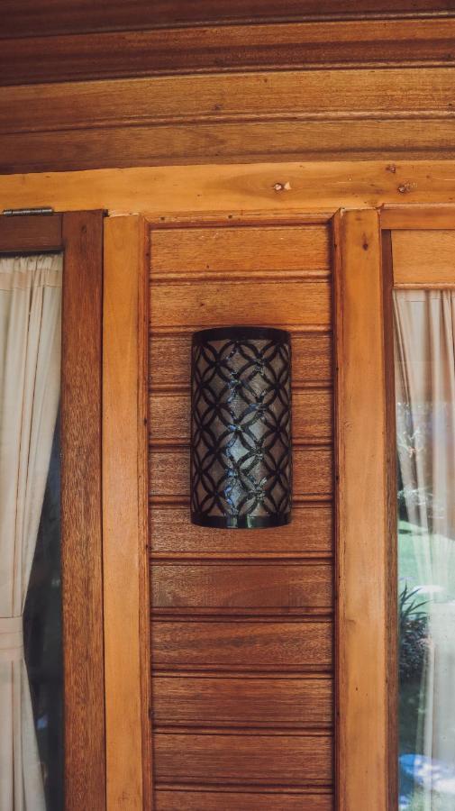 Lumbung Temu Homestay Ungasan Exterior foto